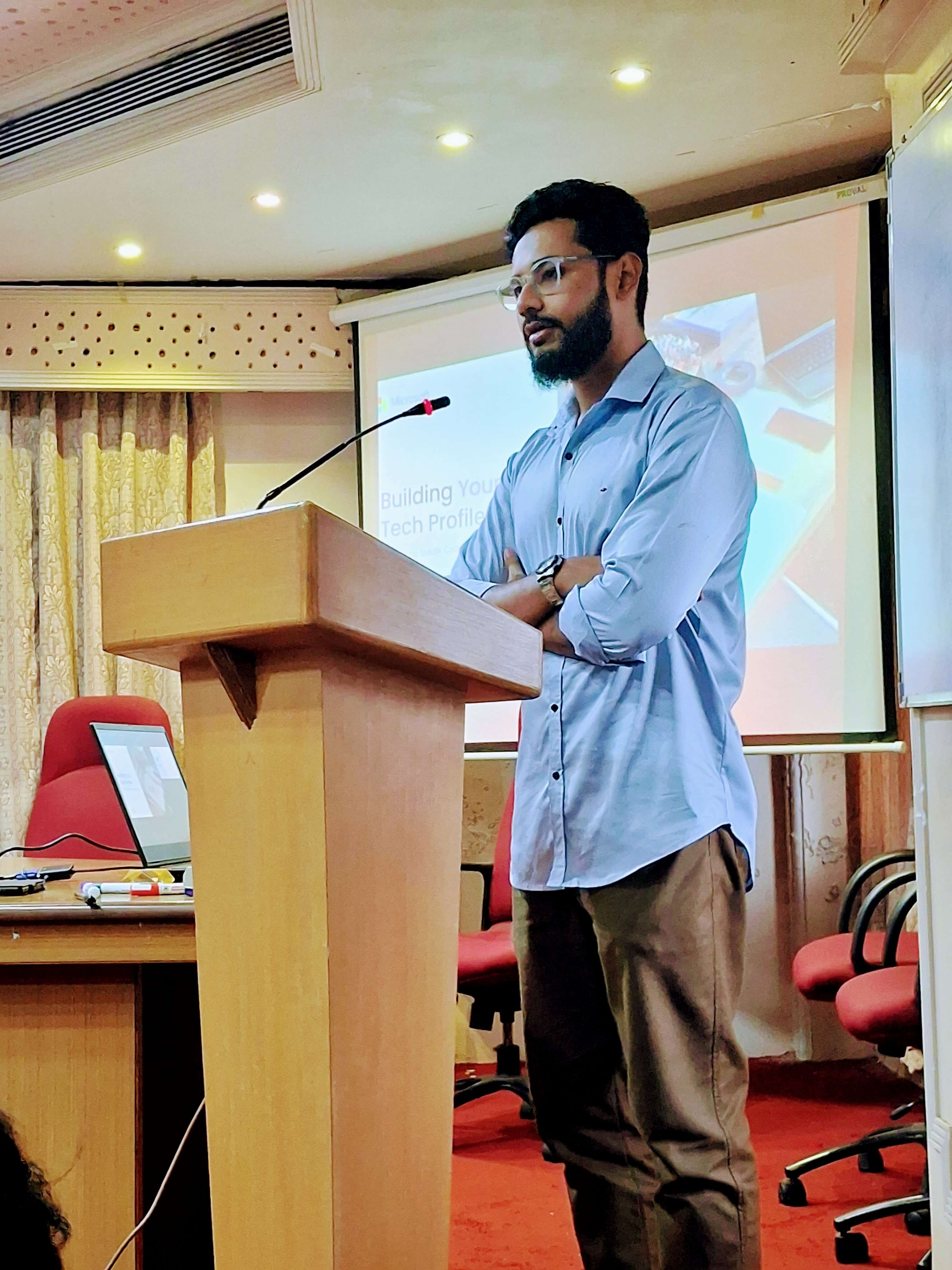 m.h.-saboo-siddik-college-of-engineering---building-your-tech-profile-5.jpg